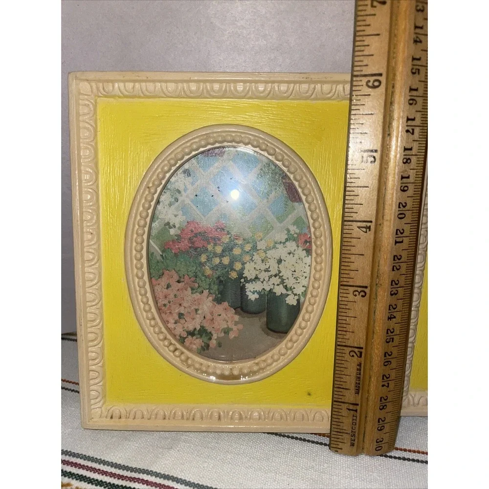 Pair Of Yellow And White Wall‎ Hanging Picture Frames